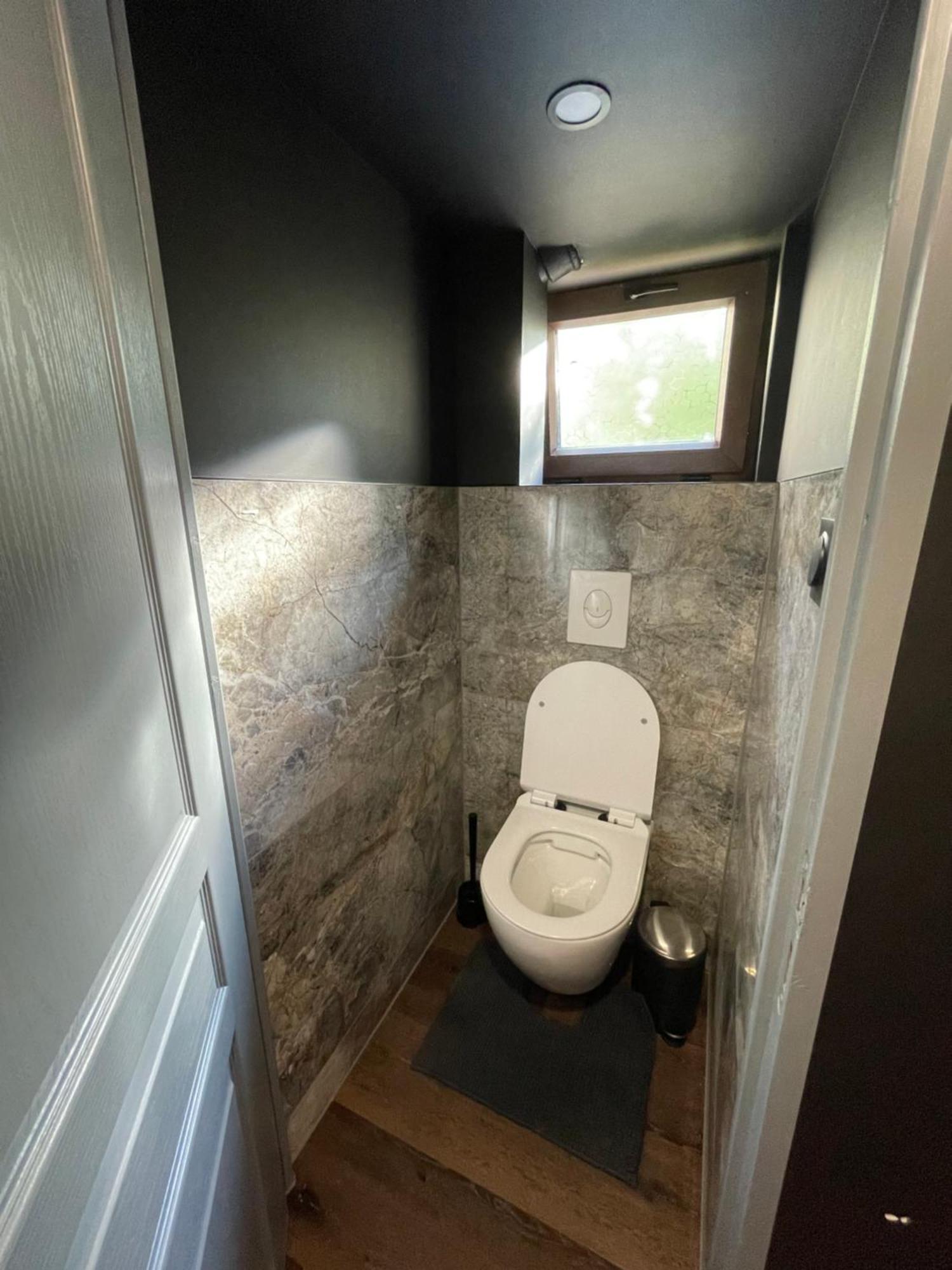 Jacuzzi Love Room Mulhouse Bagian luar foto